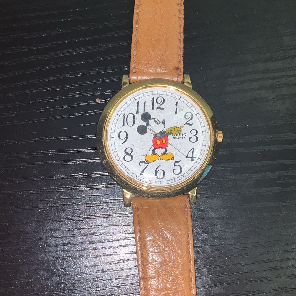 Lorus Vintage Mickey Mouse (Men's or women's watch).